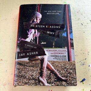 Th1rteen R3asons why